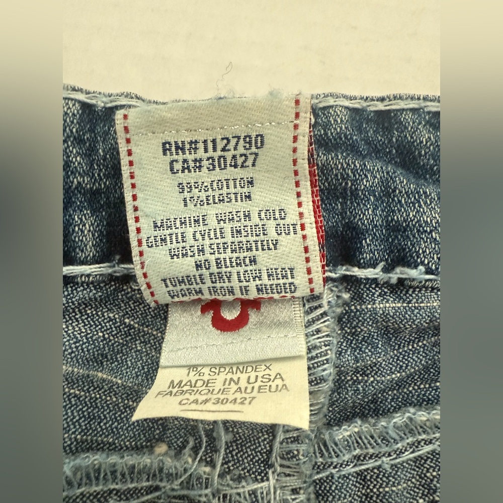 Low Rise True Religion Jeans Size 32 - Picture 9 of 13
